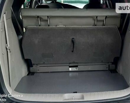 Черный Киа Карнивал, объемом двигателя 2.2 л и пробегом 250 тыс. км за 23550 $, фото 47 на Automoto.ua