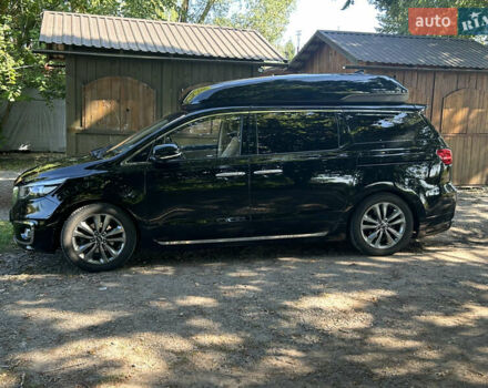 Чорний Кіа Карнівал, об'ємом двигуна 2.2 л та пробігом 130 тис. км за 23250 $, фото 5 на Automoto.ua