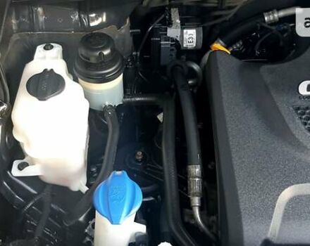 Черный Киа Карнивал, объемом двигателя 2.2 л и пробегом 250 тыс. км за 23550 $, фото 78 на Automoto.ua