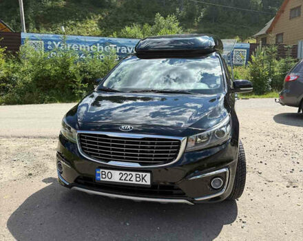 Чорний Кіа Карнівал, об'ємом двигуна 2.2 л та пробігом 130 тис. км за 23250 $, фото 7 на Automoto.ua
