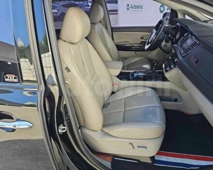 Киа Карнивал 2016 в Днепре (Днепропетровске) на Automoto.ua Черный Киа Карнивал, объемом двигателя 0 л и пробегом 56 тыс. км за 9000 $, фото 10 на Automoto.ua