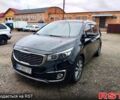 Черный Киа Карнивал, объемом двигателя 2.2 л и пробегом 263 тыс. км за 18900 $, фото 1 на Automoto.ua