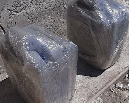 Черный Киа Карнивал, объемом двигателя 2.2 л и пробегом 250 тыс. км за 23550 $, фото 52 на Automoto.ua