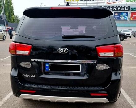 Черный Киа Карнивал, объемом двигателя 2.2 л и пробегом 250 тыс. км за 23550 $, фото 22 на Automoto.ua
