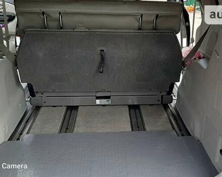 Черный Киа Карнивал, объемом двигателя 2.2 л и пробегом 250 тыс. км за 23550 $, фото 46 на Automoto.ua