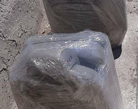 Черный Киа Карнивал, объемом двигателя 2.2 л и пробегом 250 тыс. км за 23550 $, фото 50 на Automoto.ua