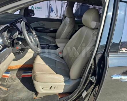 Киа Карнивал 2016 в Днепре (Днепропетровске) на Automoto.ua Черный Киа Карнивал, объемом двигателя 0 л и пробегом 56 тыс. км за 9000 $, фото 7 на Automoto.ua