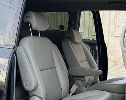 Черный Киа Карнивал, объемом двигателя 2.2 л и пробегом 149 тыс. км за 23500 $, фото 14 на Automoto.ua