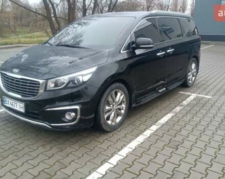 Черный Киа Карнивал, объемом двигателя 2.2 л и пробегом 300 тыс. км за 28800 $, фото 1 на Automoto.ua