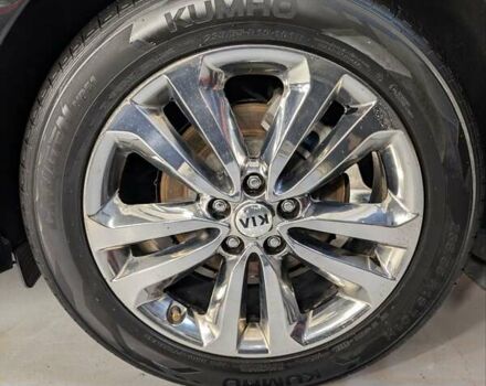 Черный Киа Карнивал, объемом двигателя 2.2 л и пробегом 299 тыс. км за 16500 $, фото 27 на Automoto.ua