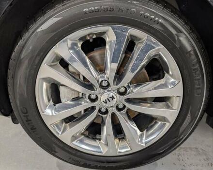 Черный Киа Карнивал, объемом двигателя 2.2 л и пробегом 299 тыс. км за 16500 $, фото 29 на Automoto.ua