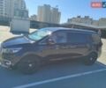 Черный Киа Карнивал, объемом двигателя 2.2 л и пробегом 212 тыс. км за 21500 $, фото 8 на Automoto.ua