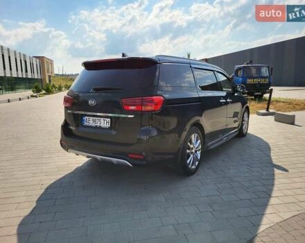 Чорний Кіа Карнівал, об'ємом двигуна 2.2 л та пробігом 157 тис. км за 25500 $, фото 9 на Automoto.ua