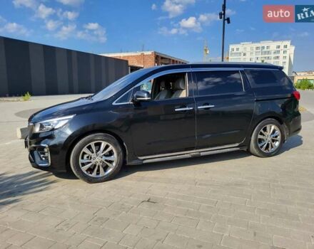 Чорний Кіа Карнівал, об'ємом двигуна 2.2 л та пробігом 157 тис. км за 25500 $, фото 5 на Automoto.ua