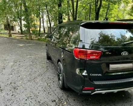 Черный Киа Карнивал, объемом двигателя 2.2 л и пробегом 86 тыс. км за 21000 $, фото 4 на Automoto.ua