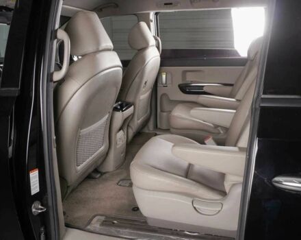 Черный Киа Карнивал, объемом двигателя 2.2 л и пробегом 89 тыс. км за 18100 $, фото 12 на Automoto.ua