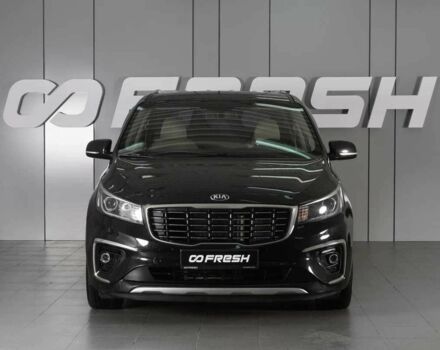 Черный Киа Карнивал, объемом двигателя 2.2 л и пробегом 89 тыс. км за 18100 $, фото 2 на Automoto.ua