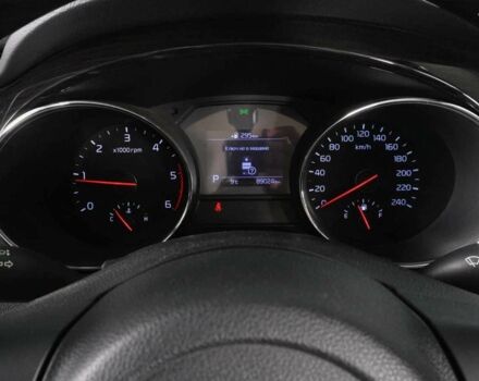 Черный Киа Карнивал, объемом двигателя 2.2 л и пробегом 89 тыс. км за 18100 $, фото 17 на Automoto.ua