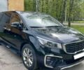 Черный Киа Карнивал, объемом двигателя 2.2 л и пробегом 87 тыс. км за 19500 $, фото 2 на Automoto.ua