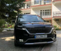 Черный Киа Карнивал, объемом двигателя 2.15 л и пробегом 208 тыс. км за 33500 $, фото 1 на Automoto.ua