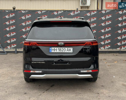 Черный Киа Карнивал, объемом двигателя 2.15 л и пробегом 139 тыс. км за 32800 $, фото 7 на Automoto.ua