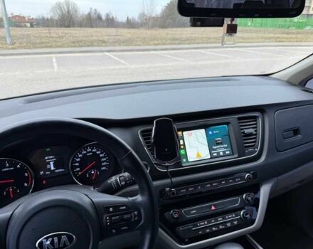 Чорний Кіа Карнівал, об'ємом двигуна 2.2 л та пробігом 135 тис. км за 22400 $, фото 8 на Automoto.ua