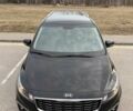 Чорний Кіа Карнівал, об'ємом двигуна 2.2 л та пробігом 135 тис. км за 22400 $, фото 1 на Automoto.ua