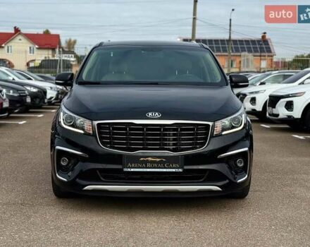 Киа Карнивал 2020 в Киеве на Automoto.ua Черный Киа Карнивал, объемом двигателя 2.2 л и пробегом 78 тыс. км за 25500 $, фото 3 на Automoto.ua