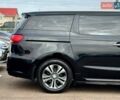 Киа Карнивал 2020 в Киеве на Automoto.ua Черный Киа Карнивал, объемом двигателя 2.2 л и пробегом 78 тыс. км за 25500 $, фото 9 на Automoto.ua