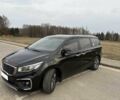 Чорний Кіа Карнівал, об'ємом двигуна 2.2 л та пробігом 135 тис. км за 22400 $, фото 3 на Automoto.ua