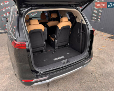 Черный Киа Карнивал, объемом двигателя 2.15 л и пробегом 139 тыс. км за 32800 $, фото 8 на Automoto.ua