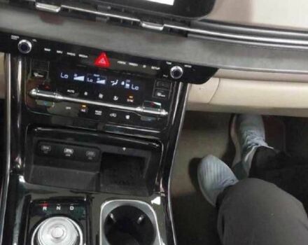 Киа Карнивал 2021 в Одессе на Automoto.ua Черный Киа Карнивал, объемом двигателя 2.2 л и пробегом 55 тыс. км за 13000 $, фото 2 на Automoto.ua