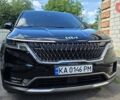 Черный Киа Карнивал, объемом двигателя 2.15 л и пробегом 106 тыс. км за 41000 $, фото 1 на Automoto.ua