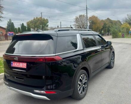 Черный Киа Карнивал, объемом двигателя 2.2 л и пробегом 102 тыс. км за 34900 $, фото 2 на Automoto.ua