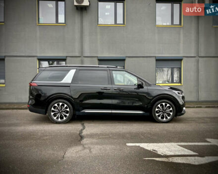 Черный Киа Карнивал, объемом двигателя 2.15 л и пробегом 157 тыс. км за 38000 $, фото 7 на Automoto.ua