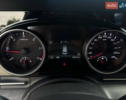 Чорний Кіа Карнівал, об'ємом двигуна 2.15 л та пробігом 94 тис. км за 36900 $, фото 13 на Automoto.ua