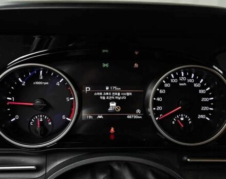 Черный Киа Карнивал, объемом двигателя 2.2 л и пробегом 48 тыс. км за 21000 $, фото 6 на Automoto.ua