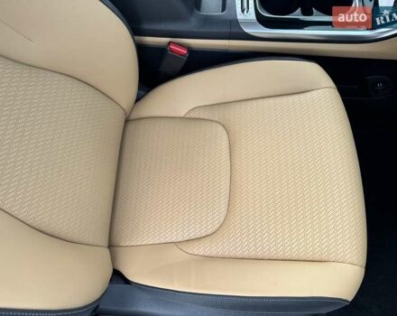 Черный Киа Карнивал, объемом двигателя 2.2 л и пробегом 45 тыс. км за 44500 $, фото 36 на Automoto.ua