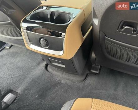 Черный Киа Карнивал, объемом двигателя 2.2 л и пробегом 45 тыс. км за 44500 $, фото 25 на Automoto.ua