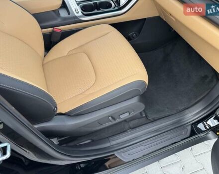 Черный Киа Карнивал, объемом двигателя 2.2 л и пробегом 45 тыс. км за 44500 $, фото 27 на Automoto.ua