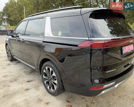 Черный Киа Карнивал, объемом двигателя 2.2 л и пробегом 31 тыс. км за 45500 $, фото 8 на Automoto.ua