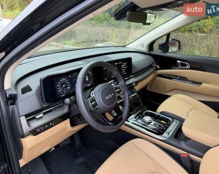 Черный Киа Карнивал, объемом двигателя 2.2 л и пробегом 31 тыс. км за 45500 $, фото 31 на Automoto.ua