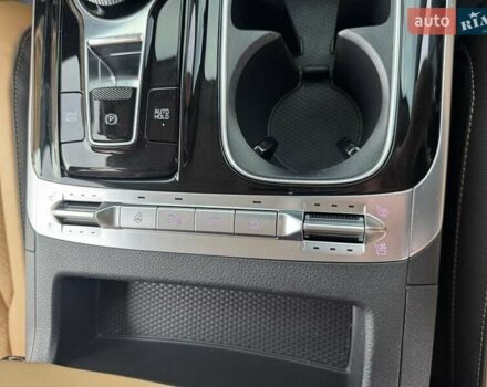 Черный Киа Карнивал, объемом двигателя 2.2 л и пробегом 45 тыс. км за 44500 $, фото 37 на Automoto.ua