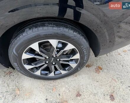 Черный Киа Карнивал, объемом двигателя 2.2 л и пробегом 31 тыс. км за 45500 $, фото 14 на Automoto.ua