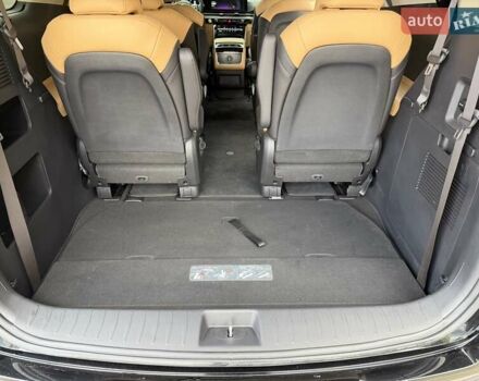 Черный Киа Карнивал, объемом двигателя 2.2 л и пробегом 31 тыс. км за 45500 $, фото 47 на Automoto.ua