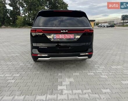 Черный Киа Карнивал, объемом двигателя 2.2 л и пробегом 45 тыс. км за 44500 $, фото 5 на Automoto.ua