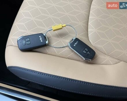 Черный Киа Карнивал, объемом двигателя 2.2 л и пробегом 31 тыс. км за 45500 $, фото 29 на Automoto.ua