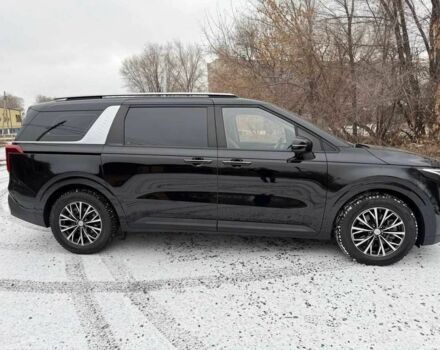 Черный Киа Карнивал, объемом двигателя 2.2 л и пробегом 58 тыс. км за 43000 $, фото 3 на Automoto.ua