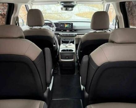 Черный Киа Карнивал, объемом двигателя 2.2 л и пробегом 58 тыс. км за 43000 $, фото 10 на Automoto.ua