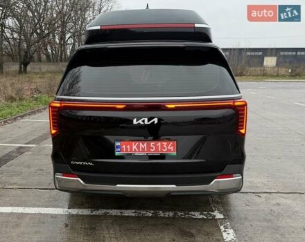 Черный Киа Карнивал, объемом двигателя 2.2 л и пробегом 12 тыс. км за 67000 $, фото 4 на Automoto.ua